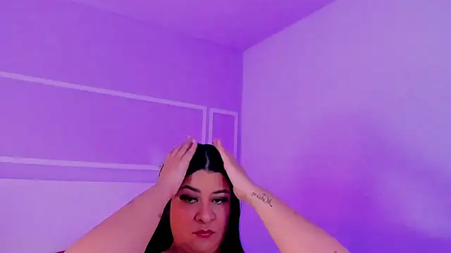 TianaGlow26 online show from 17, 2, 2026