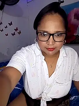 Snapshot of Angelly_ricura chatting on 1, 3, 2026 Angelly ricura online show from 1, 3, 2026