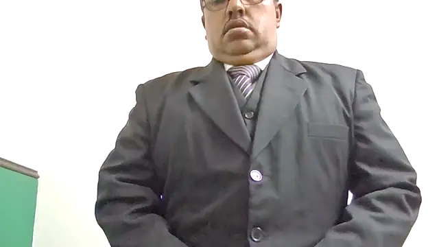 Snapshot of HomHot47 chatting on 27, 11, 2025 HomHot47 online show from 27, 11, 2025