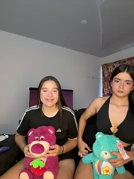 Ashley and Zoe online show from 2, 7, 2026
