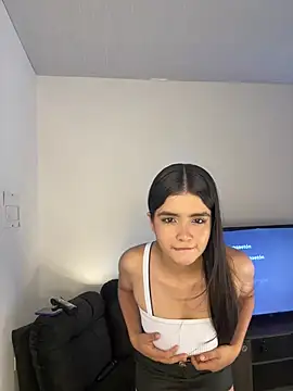 Ashley and Zoe online show from 12, 7, 2026