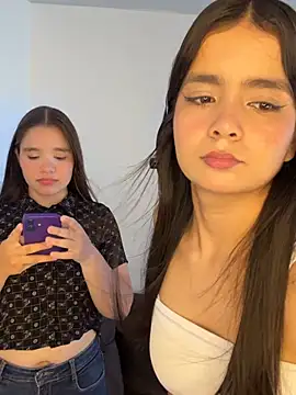 Ashley and Zoe online show from 26, 7, 2026