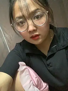 July-y online show from 13, 9, 2025