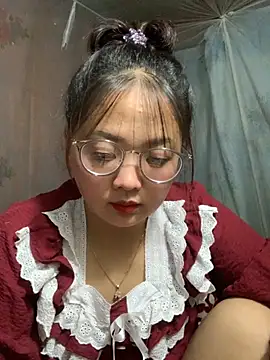 July-y online show from 15, 9, 2025