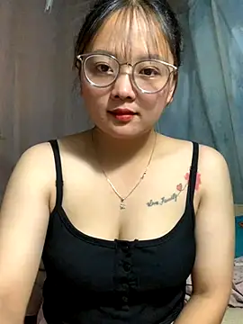 July-y online show from 17, 9, 2025