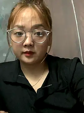 July-y online show from 13, 10, 2025