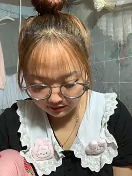 July-y online show from 31, 10, 2025