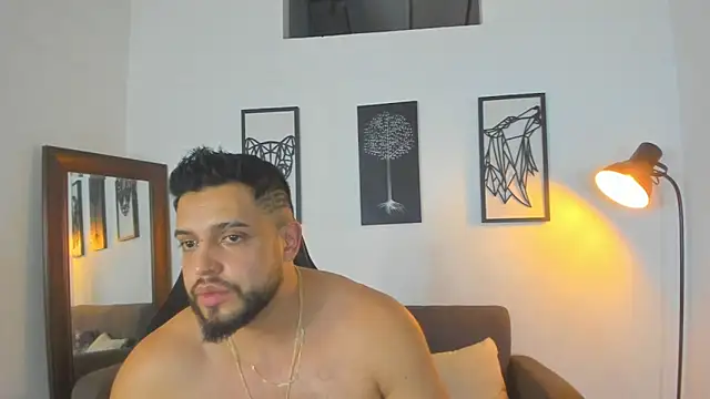 Snapshot of Justin_kingX7 chatting on 8, 11, 2025 Justin kingX7 online show from 8, 11, 2025