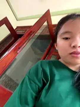 Snapshot of viluna chatting on 3, 10, 2025 viluna online show from 3, 10, 2025