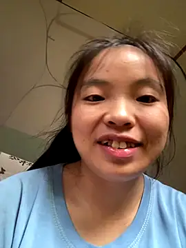 Snapshot of viluna chatting on 4, 12, 2025 viluna online show from 4, 12, 2025