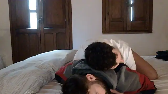 Amicisegreti online show from 28, 2, 2026