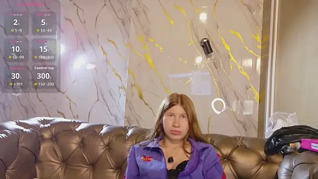 Olivia11  online show from 20, 12, 2025