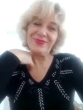 Snapshot of 52MiaLove02 chatting on 22, 9, 2025 52MiaLove02 online show from 22, 9, 2025