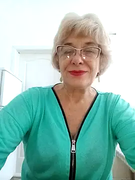 Snapshot of 52MiaLove02 chatting on 26, 9, 2025 52MiaLove02 online show from 26, 9, 2025