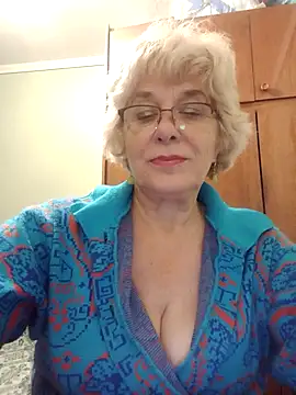 Snapshot of 52MiaLove02 chatting on 2, 10, 2025 52MiaLove02 online show from 2, 10, 2025