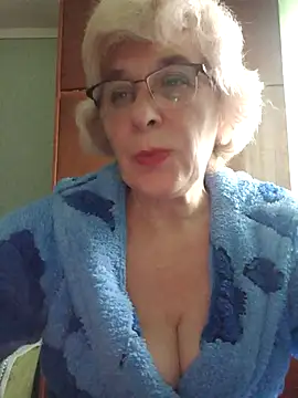 Snapshot of 52MiaLove02 chatting on 25, 10, 2025 52MiaLove02 online show from 25, 10, 2025