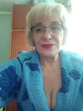 Snapshot of 52MiaLove02 chatting on 26, 10, 2025 52MiaLove02 online show from 26, 10, 2025