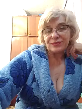 Snapshot of 52MiaLove02 chatting on 28, 11, 2025 52MiaLove02 online show from 28, 11, 2025