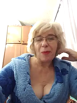 Snapshot of 52MiaLove02 chatting on 29, 11, 2025 52MiaLove02 online show from 29, 11, 2025