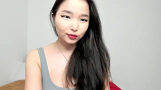 Snapshot of Soyun_Mia chatting on 16, 4, 2026 Soyun Mia online show from 16, 4, 2026