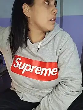 kariciasecreta online show from 3, 7, 2026