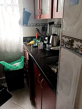 Zoequeen 01 online show from 13, 9, 2025