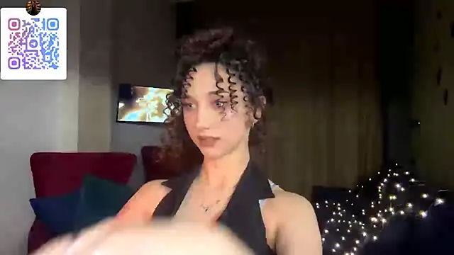 LinaMour online show from 28, 2, 2026