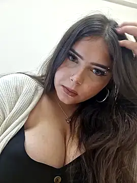 KatieLace online show from 11, 9, 2025