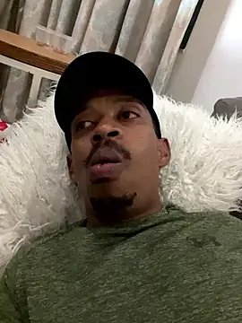 fitsexyman online show from 8, 1, 2026