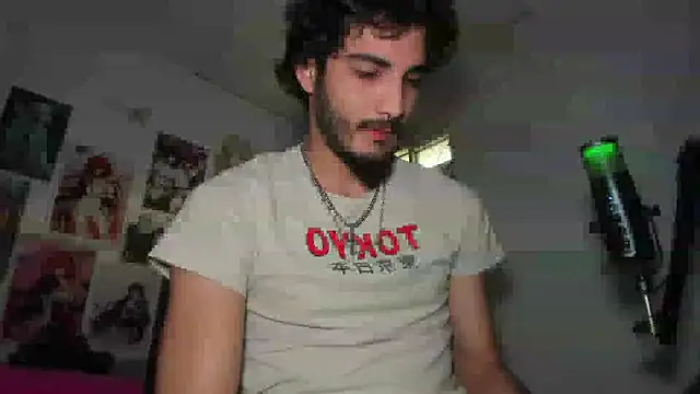 Snapshot of LovexJuxn_ chatting on 5, 12, 2025 LovexJuxn online show from 5, 12, 2025