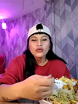 Snapshot of Eva_Clark01 chatting on 2, 3, 2026 Eva Clark01 online show from 2, 3, 2026