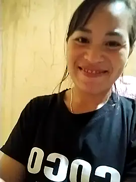 tuyetnhi-00 online show from 8, 10, 2025