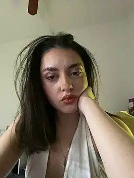Mialoveloc online show from 9, 5, 2026
