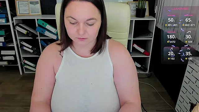 Snapshot of _feel_me_ chatting on 6, 2, 2026 feel me online show from 6, 2, 2026