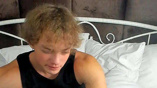 ChaseMuscular online show from 14, 10, 2025