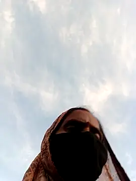 Jan 643 online show from 4, 10, 2025