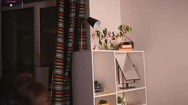 ttragedienne online show from 19, 12, 2025