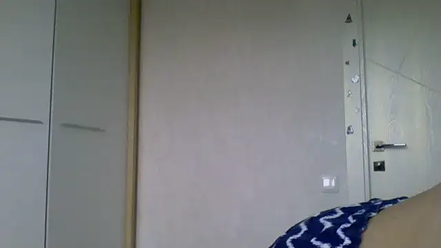 Snapshot of Avenique chatting on 18, 10, 2025 Avenique online show from 18, 10, 2025