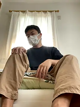 Snapshot of szk2412 chatting on 18, 10, 2025 szk2412 online show from 18, 10, 2025