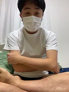 Snapshot of szk2412 chatting on 17, 2, 2026 szk2412 online show from 17, 2, 2026