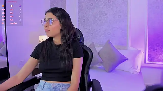 Snapshot of desireee_ chatting on 25, 2, 2026 desireee online show from 25, 2, 2026