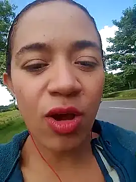 Snapshot of charlotte_dante212 chatting on 17, 11, 2025 charlotte dante212 online show from 17, 11, 2025