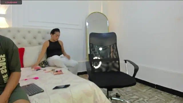 Snapshot of charlotte_dante212 chatting on 12, 5, 2026 charlotte dante212 online show from 12, 5, 2026