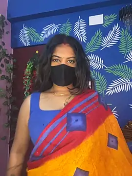 Snapshot of V-Hot-Sweti chatting on 2, 11, 2025 V-Hot-Sweti online show from 2, 11, 2025