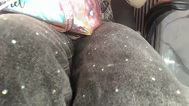 CamelyHott online show from 22, 4, 2026