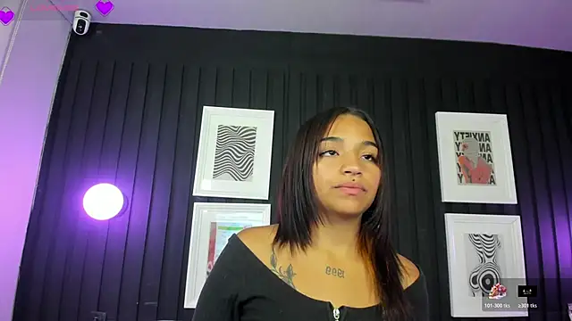 Manelyk evanss  online show from 18, 4, 2026