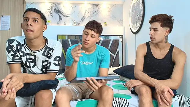 Snapshot of GRETTY_BOYS chatting on 14, 9, 2025 GRETTY BOYS online show from 14, 9, 2025