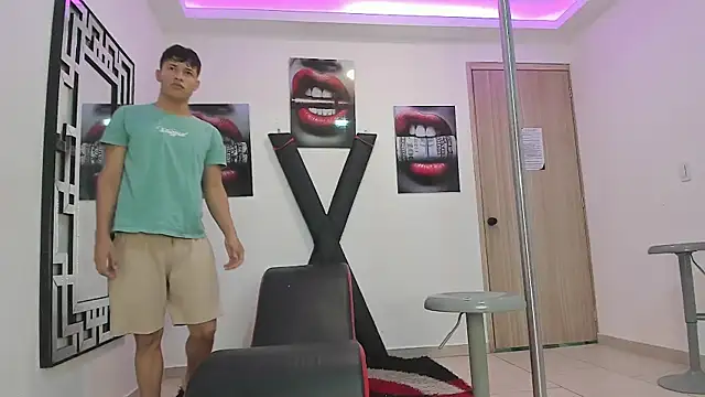 Snapshot of GRETTY_BOYS chatting on 24, 9, 2025 GRETTY BOYS online show from 24, 9, 2025