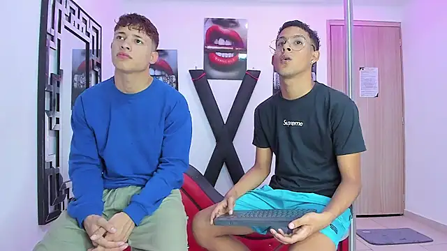 Snapshot of GRETTY_BOYS chatting on 26, 9, 2025 GRETTY BOYS online show from 26, 9, 2025