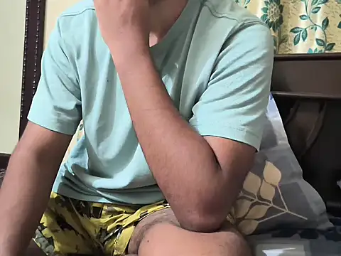 Snapshot of hunk7714 chatting on 23, 11, 2025 hunk7714 online show from 23, 11, 2025